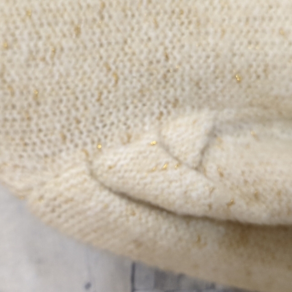 Love by Design Sweater Skylar long Puff Sleeve cream gold sparkle sz Lar… - Picture 7 of 8
